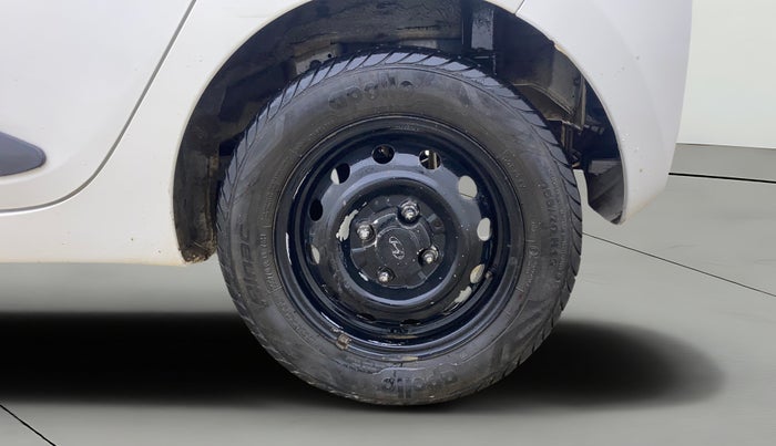 2017 Hyundai Eon ERA +, Petrol, Manual, 39,841 km, Left Rear Wheel