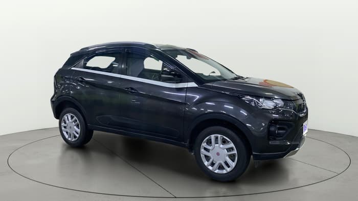 2021 Tata NEXON XZ PETROL, Petrol, Manual, 23,335 km, Right Front Diagonal