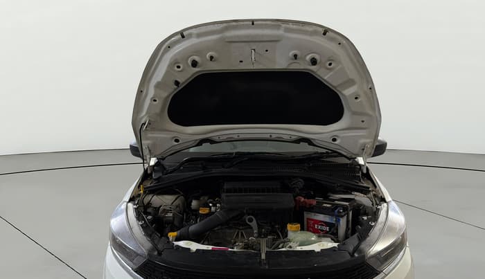 2025 Tata Tiago XE CNG, CNG, Manual, 9,782 km, Open Bonet