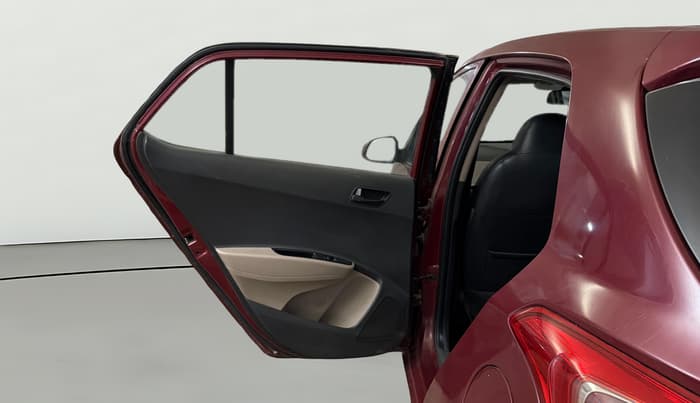 2016 Hyundai Grand i10 MAGNA AT 1.2 KAPPA VTVT, Petrol, Automatic, 32,398 km, LHS Rear Door