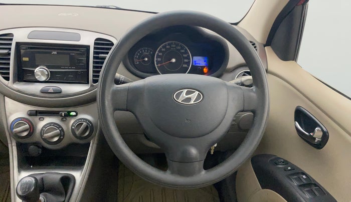 2012 Hyundai i10 MAGNA 1.2, CNG, Manual, 64,441 km, Steering Wheel Close Up