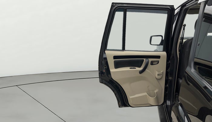 2023 Mahindra SCORPIO CLASSIC S11 7STR, Diesel, Manual, 43,948 km, LHS Rear Door