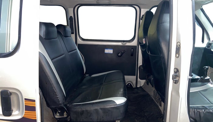 2020 Maruti Eeco 7 STR, Petrol, Manual, 25,693 km, Right Side Rear Door Cabin