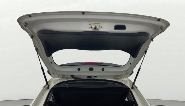 2024 Maruti Grand Vitara DELTA SMART HYBRID, Petrol, Manual, 34,308 km, Boot Door Open