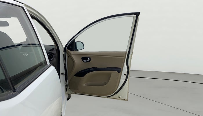 2013 Hyundai i10 MAGNA 1.1, Petrol, Manual, 76,739 km, RHS Front Door