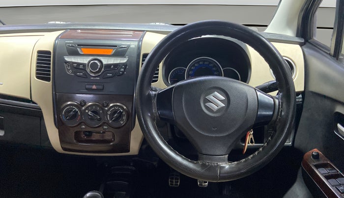2018 Maruti Wagon R 1.0 VXI, Petrol, Manual, 20,664 km, Steering Wheel Close Up