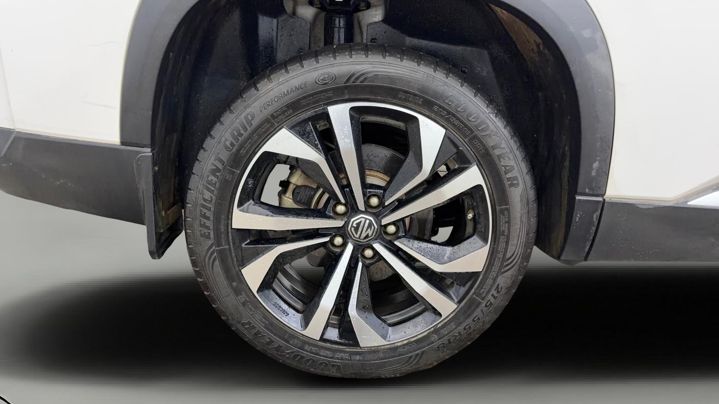 2023 MG HECTOR SHARP PRO 1.5 PETROL TURBO CVT PETROL, Petrol, Automatic, 38,456 km, Right Rear Wheel