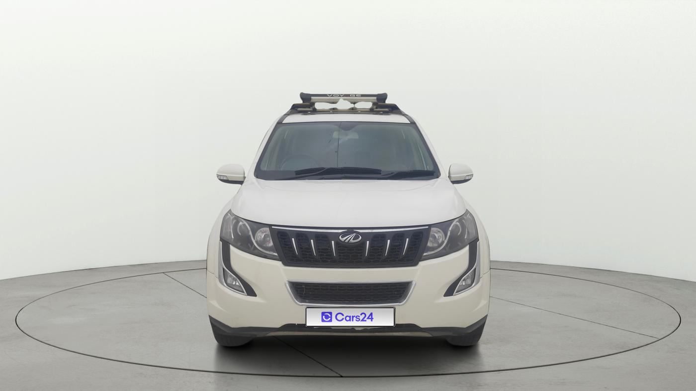 2017 Mahindra XUV500 W10 AT, Diesel, Automatic, 76,221 km, Front