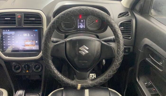2019 Maruti Vitara Brezza VDI AMT, Diesel, Automatic, 1,53,338 km, Steering Wheel Close Up