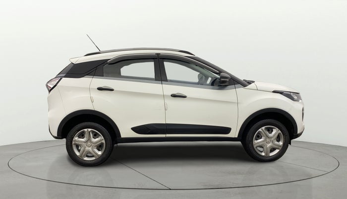 2020 Tata NEXON XM PETROL, Petrol, Manual, 70,532 km, Right Side View