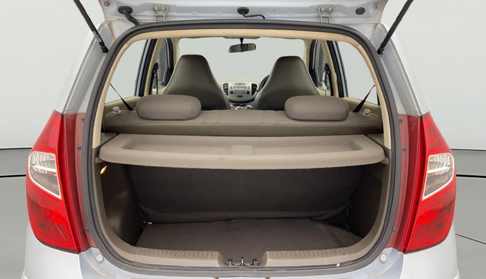 2013 Hyundai i10 SPORTZ 1.2, Petrol, Manual, 33,746 km, Boot Open Zoomed View