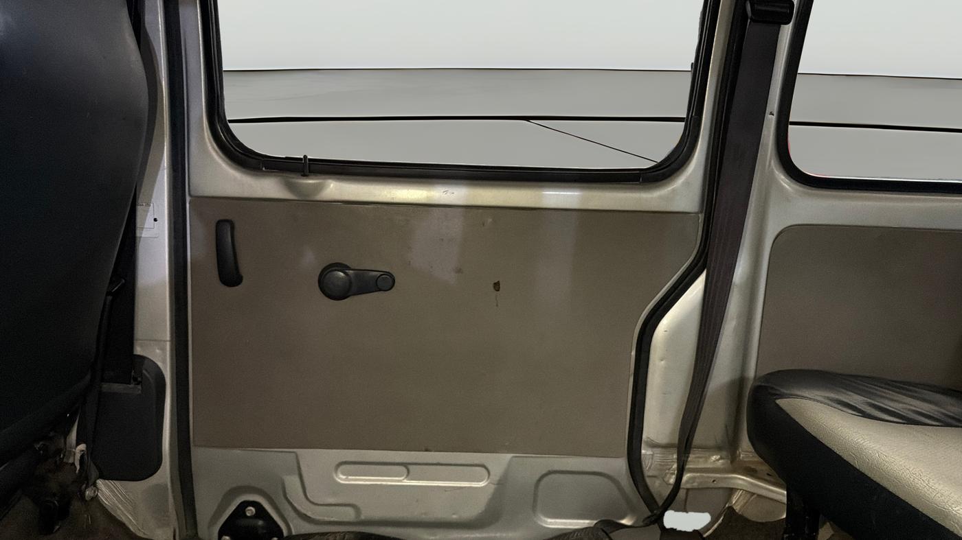 2016 Maruti Eeco 5 STR WITH A/C+HTR CNG, CNG, Manual, 47,578 km, RHS Rear Door