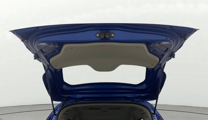 2021 Renault TRIBER RXT, Petrol, Manual, 37,674 km, Boot Door Open