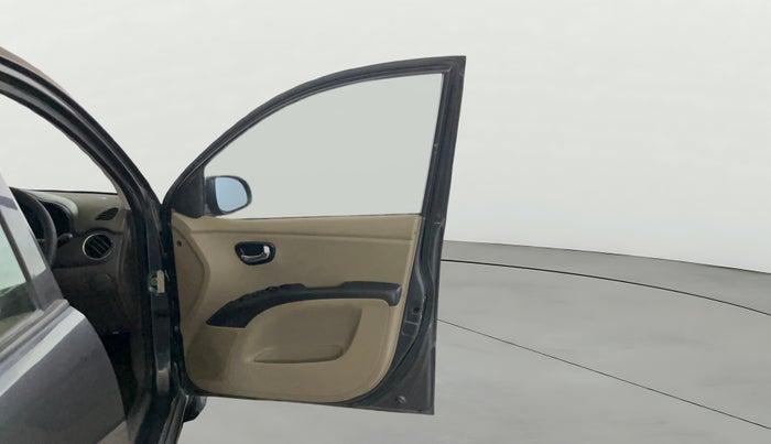 2012 Hyundai i10 MAGNA 1.2, Petrol, Manual, 1,00,643 km, RHS Front Door