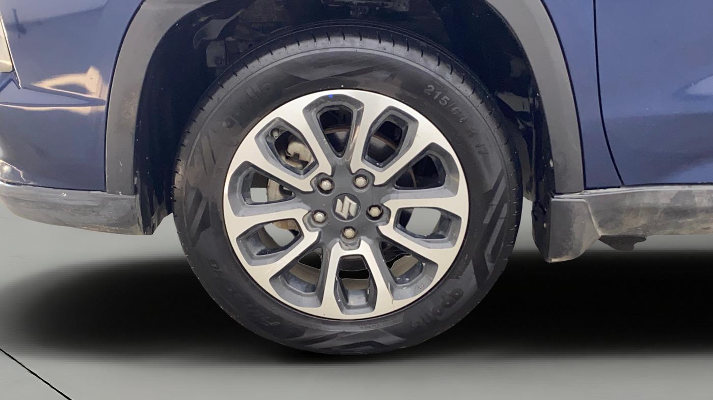 2022 Maruti Grand Vitara ALPHA SMART HYBRID ALLGRIP, Petrol, Manual, 59,432 km, Left Front Wheel