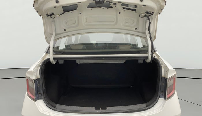 2021 Hyundai AURA SX 1.2, Petrol, Manual, 1,16,017 km, Boot Open Zoomed View