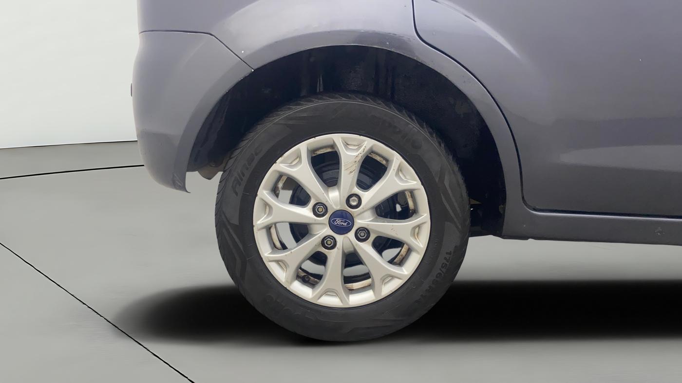 2014 Ford Figo TITANIUM 1.2 PETROL, Petrol, Manual, 58,275 km, Right Rear Wheel
