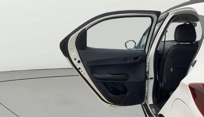 2023 Tata TIAGO NRG XZ MT, Petrol, Manual, 14,397 km, LHS Rear Door