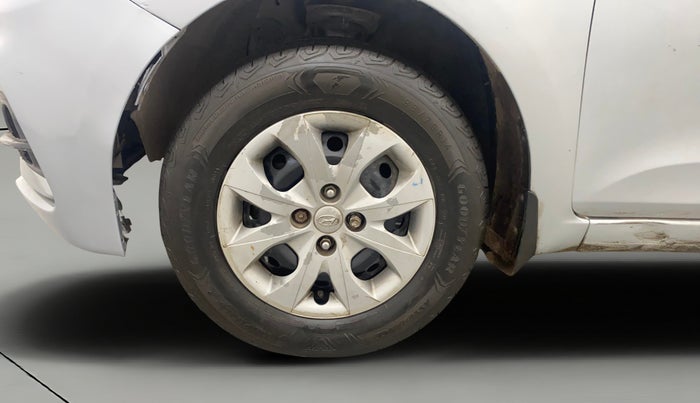 2019 Hyundai Elite i20 MAGNA PLUS 1.2, Petrol, Manual, 86,942 km, Left Front Wheel