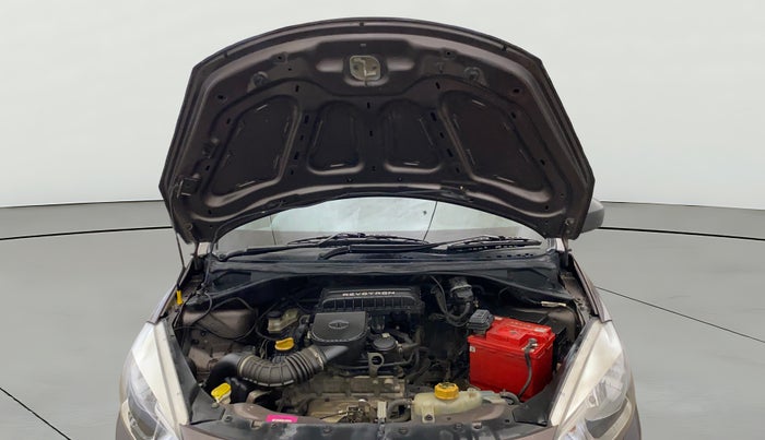 2018 Tata Tiago XE PETROL, Petrol, Manual, 77,423 km, Open Bonet