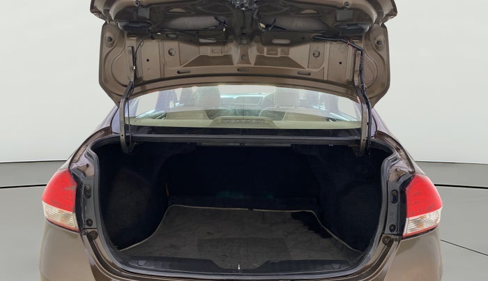 2015 Maruti Ciaz VXI, Petrol, Manual, 73,990 km, Boot Open Zoomed View