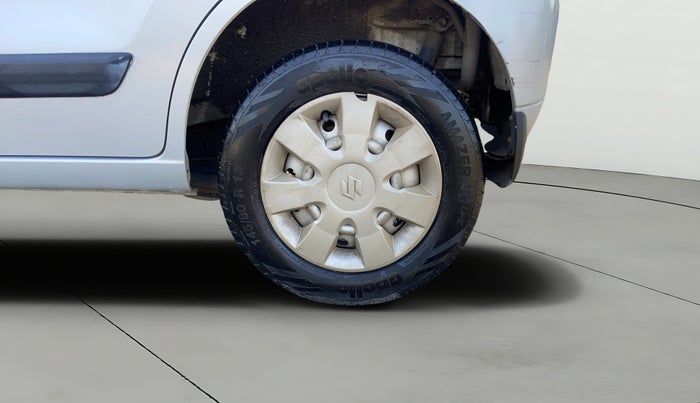 2012 Maruti Wagon R 1.0 LXI, Petrol, Manual, 74,095 km, Left Rear Wheel