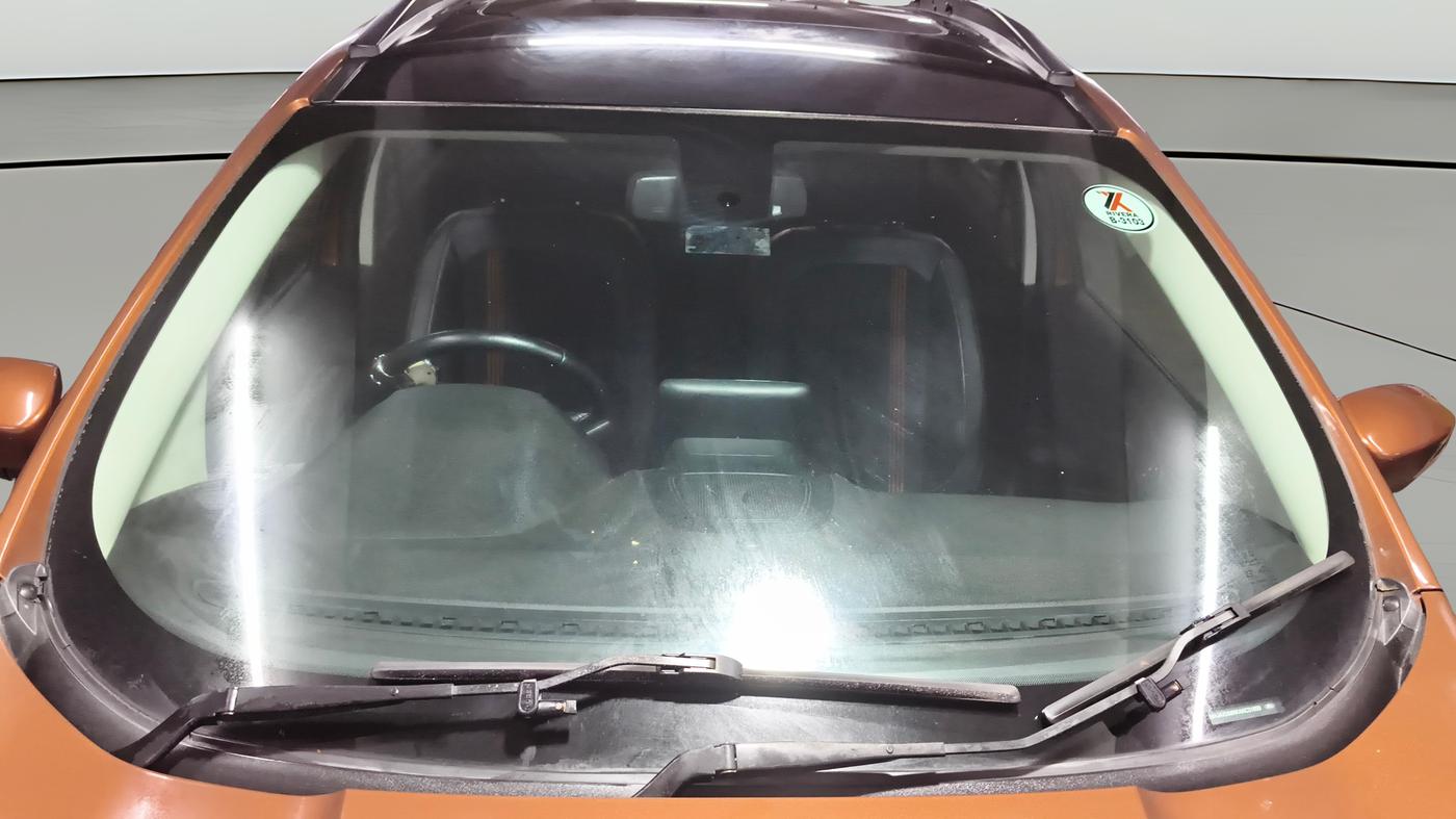 2019 Ford Ecosport TITANIUM 1.5L SPORTS(SUNROOF) DIESEL, Diesel, Manual, 1,09,797 km, Front Windshield