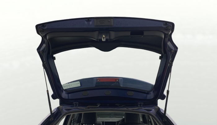 2020 Toyota Glanza G, Petrol, Manual, 39,115 km, Boot Door Open