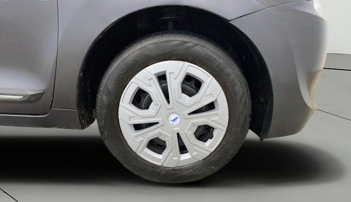 2017 Maruti Baleno DELTA PETROL 1.2, CNG, Manual, 1,02,072 km, Right Front Wheel