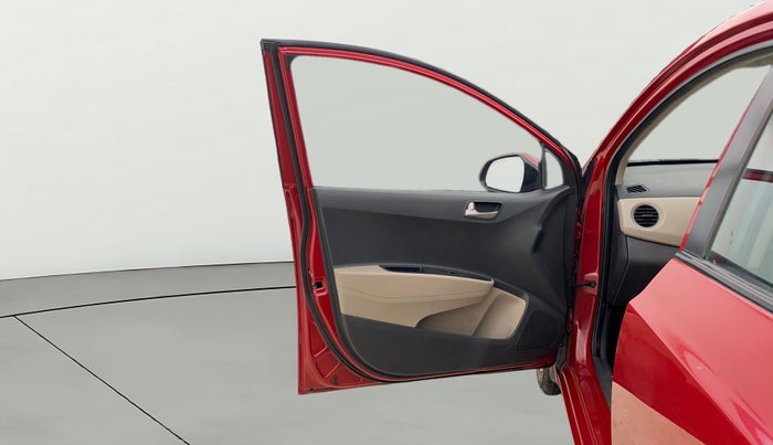 2014 Hyundai Xcent S 1.2, Petrol, Manual, 1,37,662 km, LHS Front Door