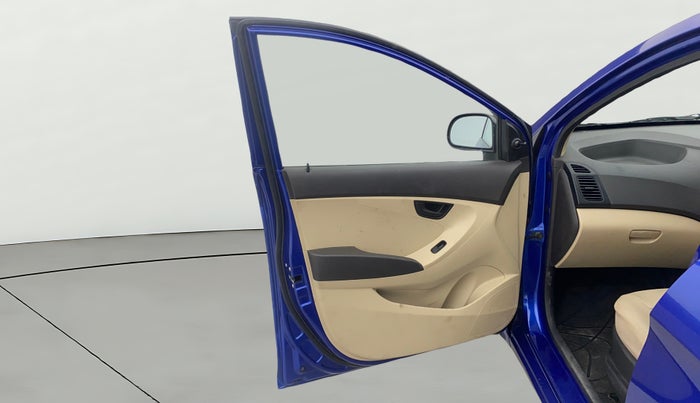 2015 Hyundai Eon MAGNA +, Petrol, Manual, 10,735 km, LHS Front Door