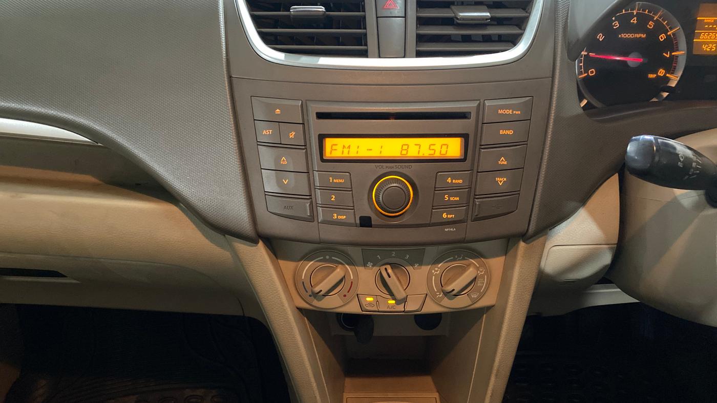 2014 Maruti Ertiga VXI, Petrol, Manual, 66,266 km, Air Conditioner