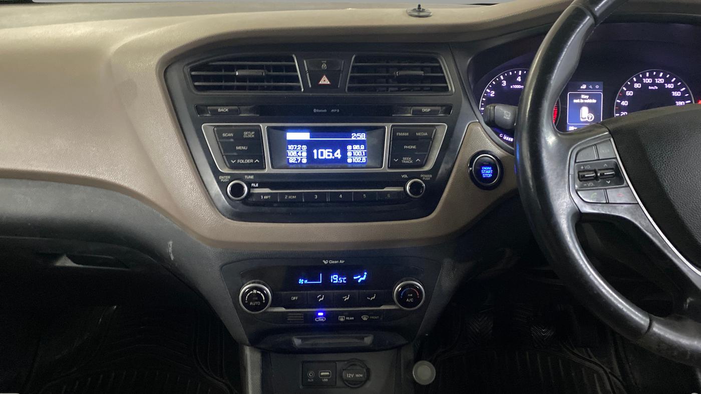 2016 Hyundai Elite i20 ASTA 1.2, Petrol, Manual, 75,184 km, Air Conditioner