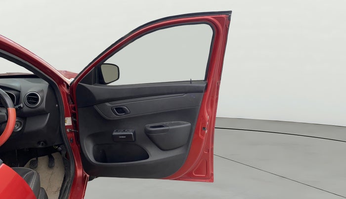 2017 Renault Kwid RXL, Petrol, Manual, 19,475 km, RHS Front Door