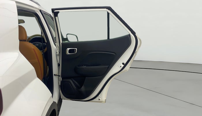 2021 Hyundai VENUE SX PLUS 1.0 TURBO DCT, Petrol, Automatic, 47,760 km, RHS Rear Door