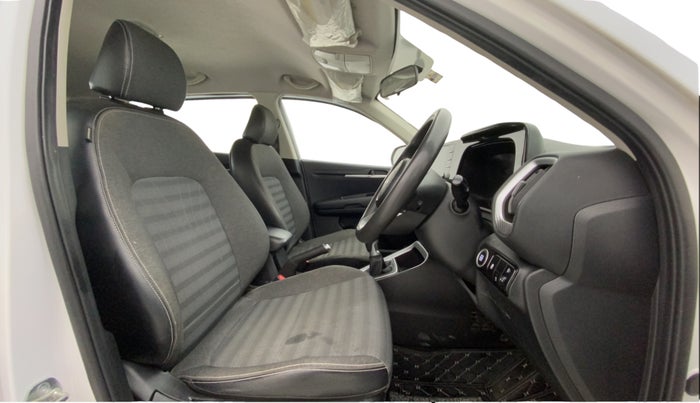 2023 KIA SONET HTK PLUS 1.5 IMT, Diesel, Manual, 38,169 km, Right Side Front Door Cabin