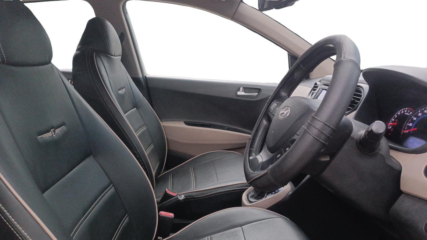 2015 Hyundai Grand i10 ASTA AT 1.2 KAPPA VTVT, Petrol, Automatic, 70,883 km, Right Side Front Door Cabin
