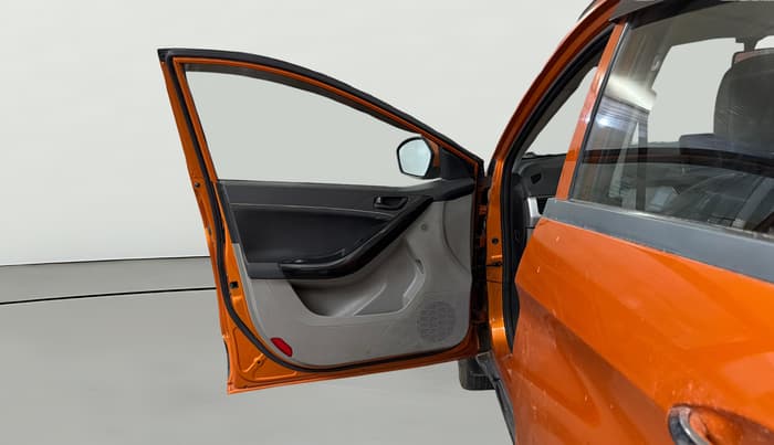 2019 Tata NEXON XM PETROL, Petrol, Manual, 94,911 km, LHS Front Door