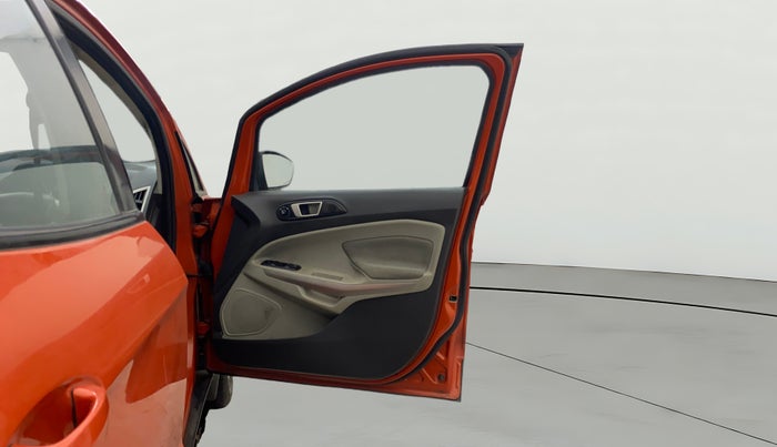 2014 Ford Ecosport TITANIUM 1.5L PETROL, Petrol, Manual, 1,18,961 km, RHS Front Door