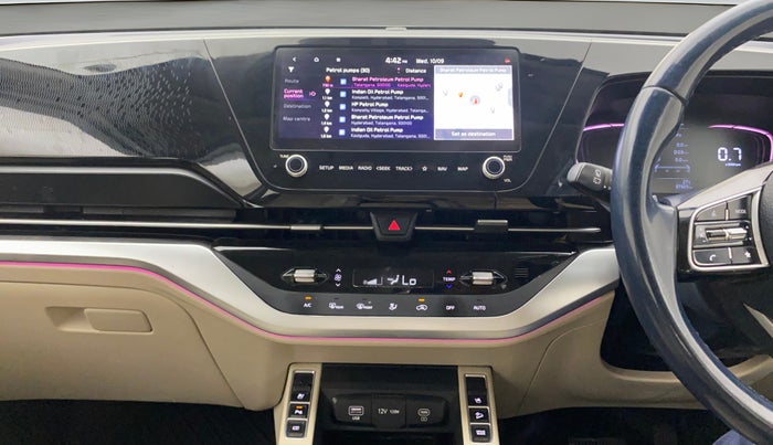 2022 KIA CARENS LUXURY PLUS 1.5 DIESEL AT 6 STR, Diesel, Automatic, 97,411 km, Air Conditioner