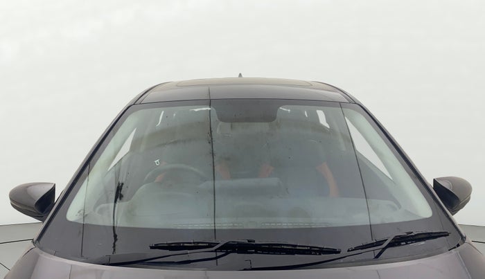 2021 Hyundai NEW I20 ASTA (O) 1.2 MT, Petrol, Manual, 63,001 km, Front Windshield