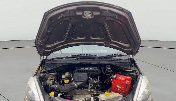 2018 Tata Tiago XZ PETROL, Petrol, Manual, 30,975 km, Open Bonet