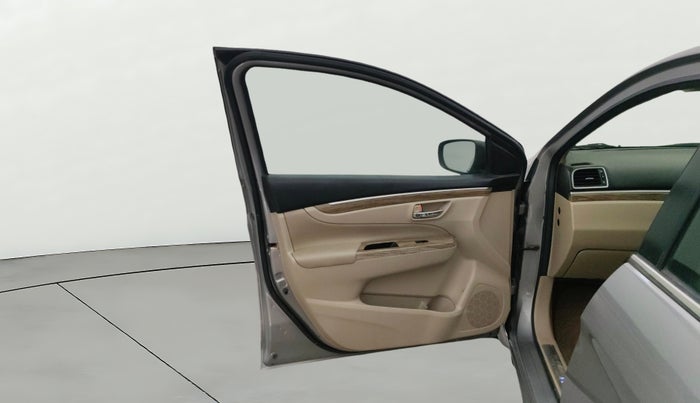 2020 Maruti Ciaz ALPHA  AT 1.5 SHVS PETROL, Petrol, Automatic, 71,572 km, LHS Front Door