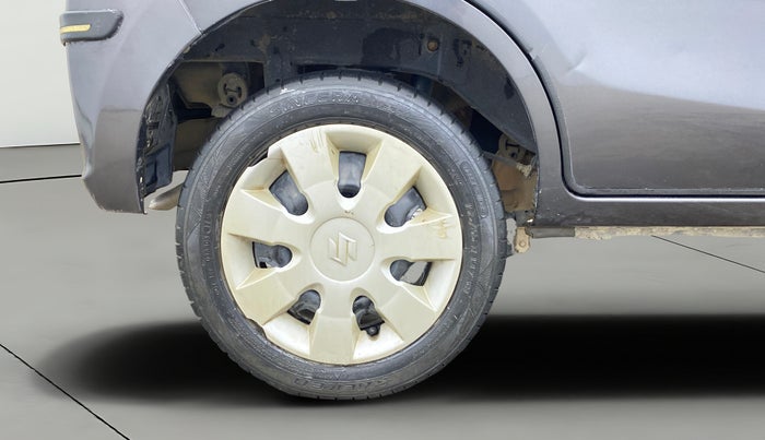 2015 Maruti Alto K10 VXI, Petrol, Manual, 66,115 km, Right Rear Wheel