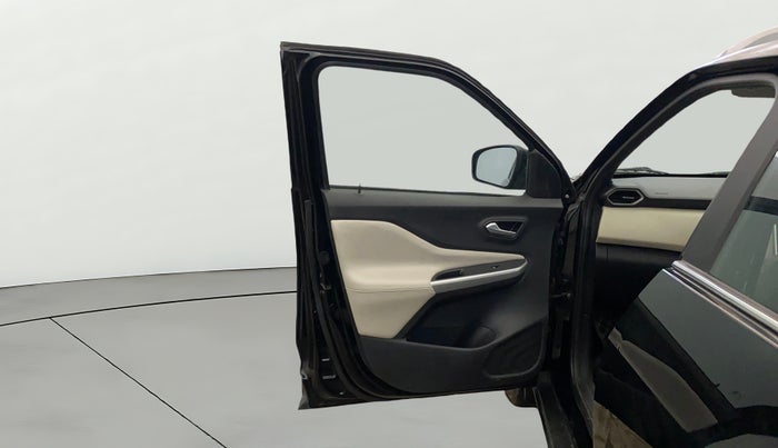 2023 Nissan MAGNITE XV MT, Petrol, Manual, 47,686 km, LHS Front Door