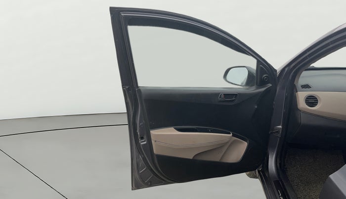 2017 Hyundai Grand i10 MAGNA 1.2 KAPPA VTVT, Petrol, Manual, 26,428 km, LHS Front Door