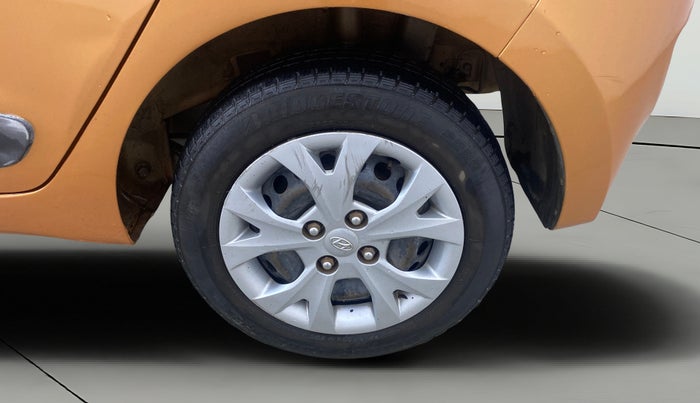 2015 Hyundai Grand i10 SPORTZ 1.2 KAPPA VTVT, Petrol, Manual, 82,147 km, Left Rear Wheel