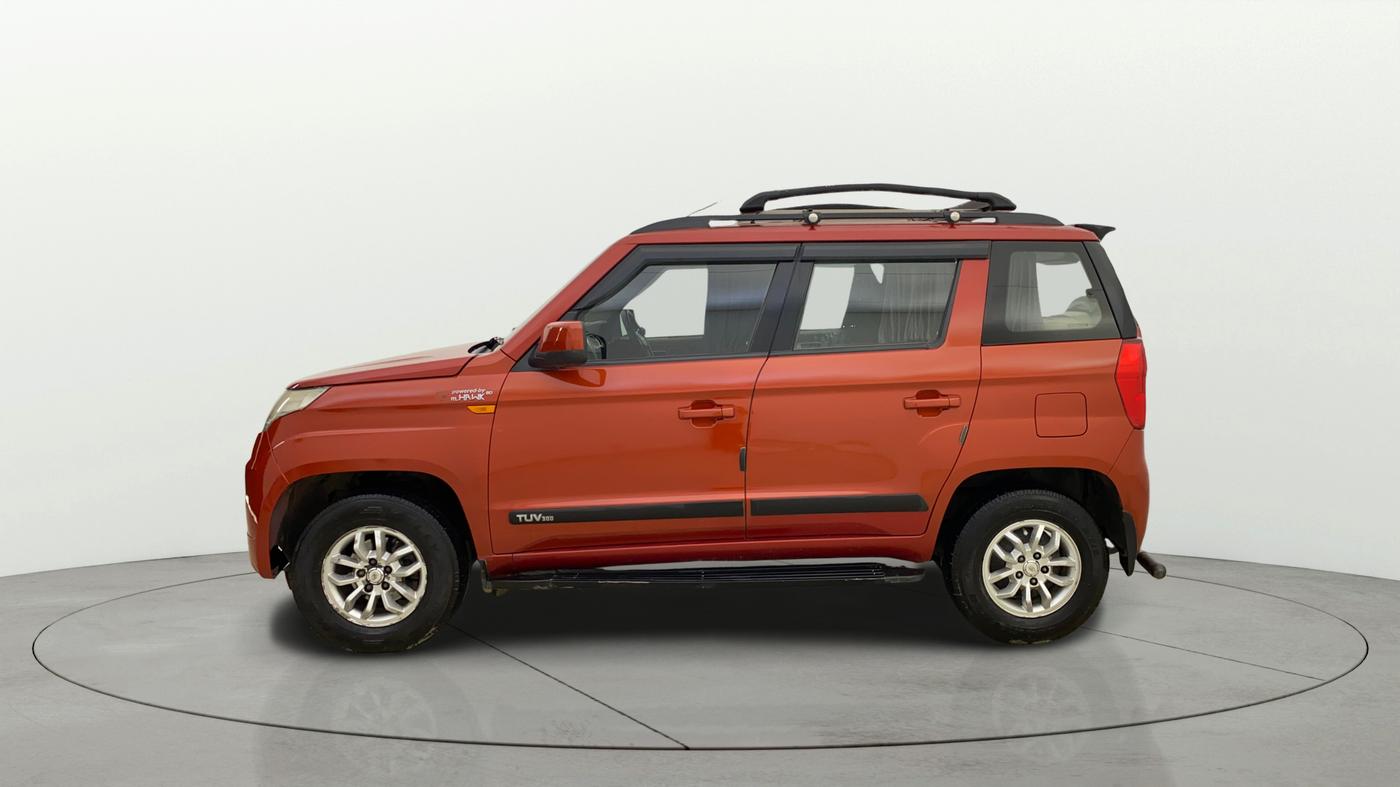 2015 Mahindra TUV300 T8 AMT, Diesel, Automatic, 69,797 km, Left Side