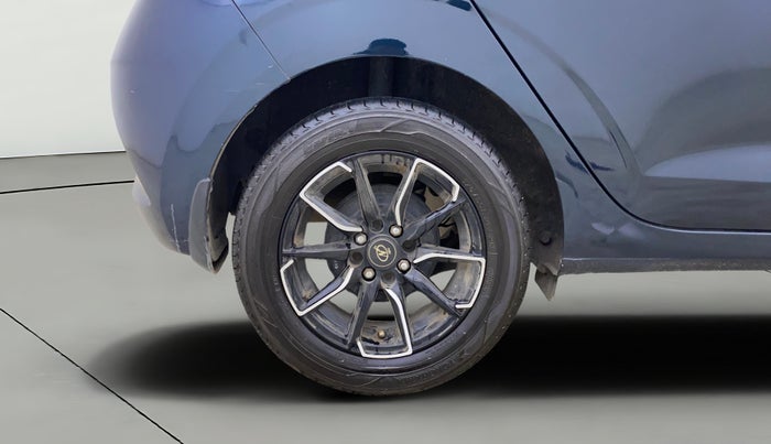 2022 Hyundai GRAND I10 NIOS SPORTZ 1.2 KAPPA VTVT CNG, CNG, Manual, 41,021 km, Right Rear Wheel