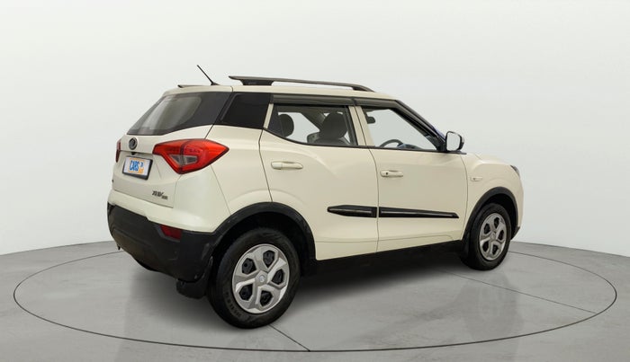 2020 Mahindra XUV300 W4 1.2 PETROL, Petrol, Manual, 61,281 km, Right Back Diagonal